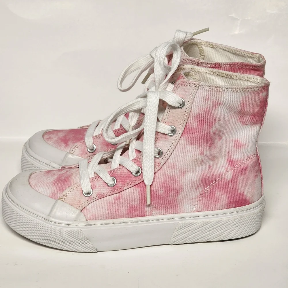 Hi Top Sneakers size